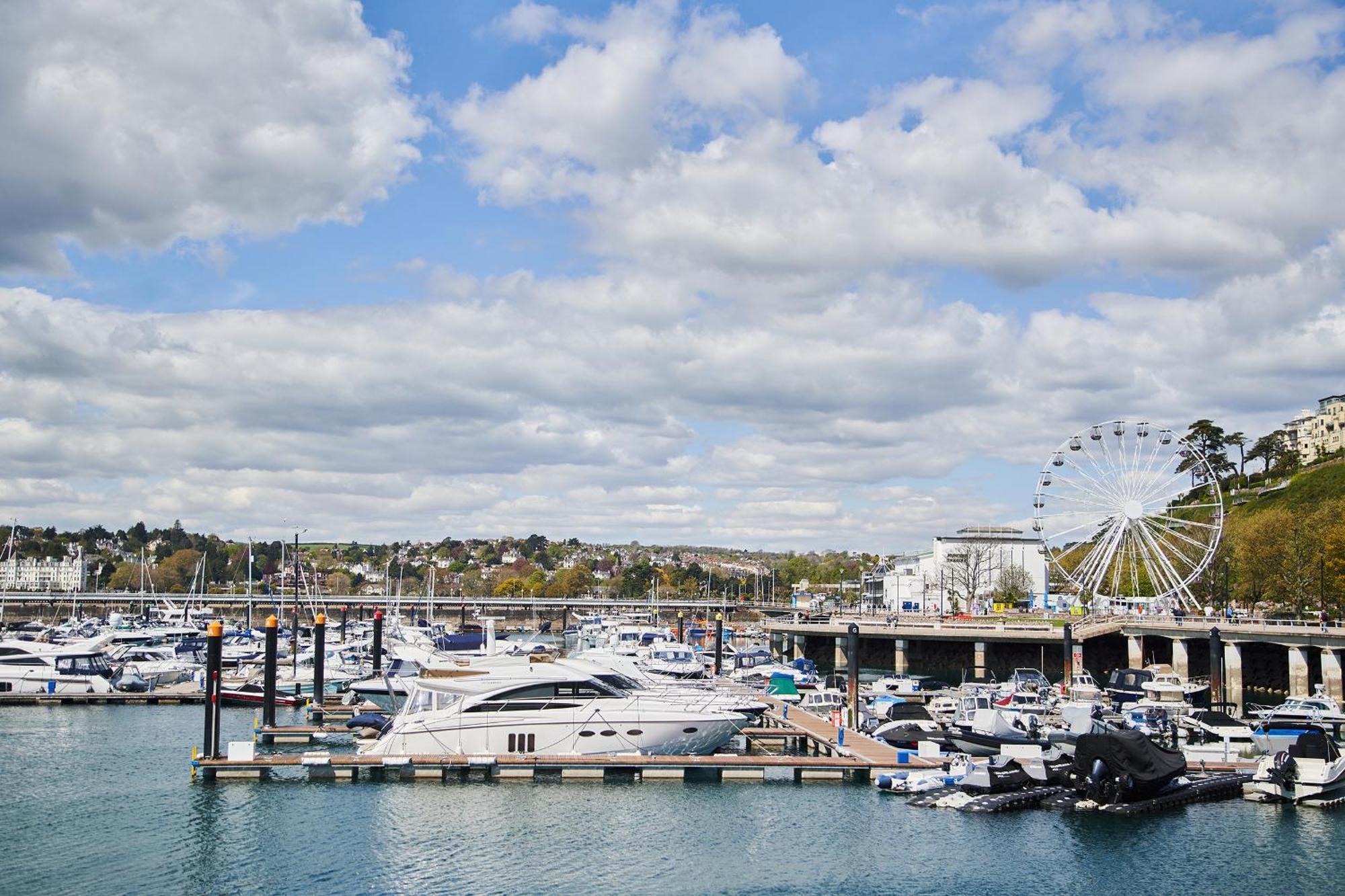 Sovereign House - Close To Harbour With Parking 토키 외부 사진