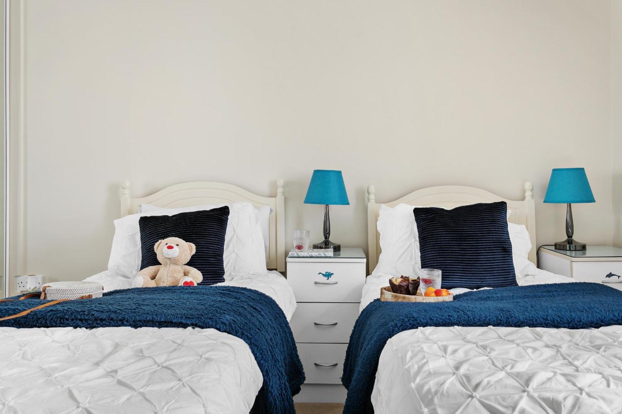 Sovereign House - Close To Harbour With Parking 토키 외부 사진